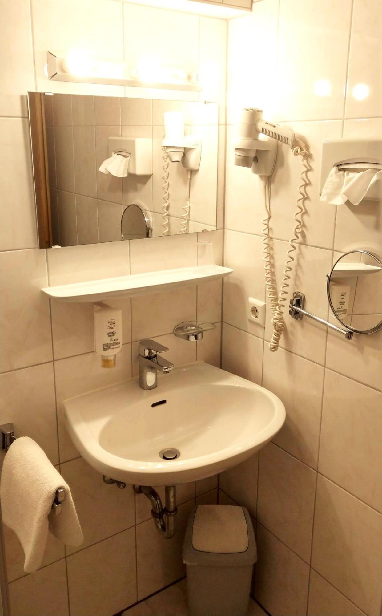 Hotel Schwanen Kehl Екстер'єр фото