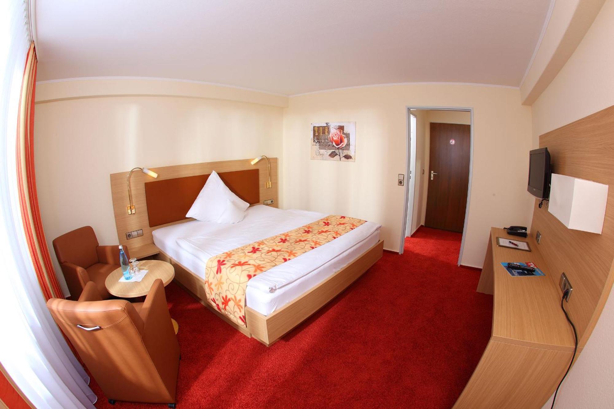 Hotel Schwanen Kehl Екстер'єр фото