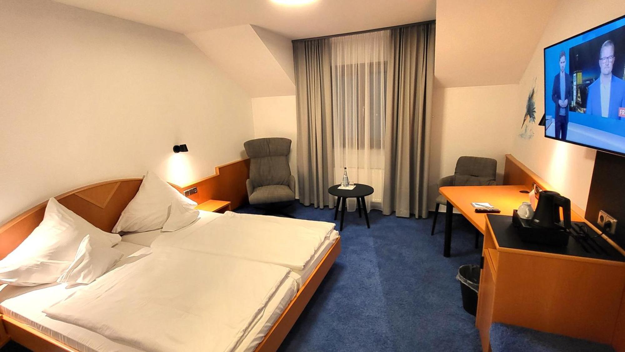 Hotel Schwanen Kehl Екстер'єр фото